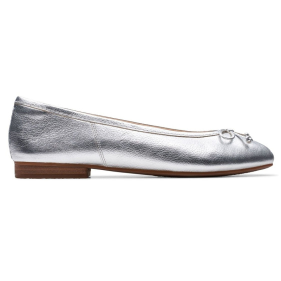 detail OBUV CLARKS FAWNA LILY SILVER LEATHER