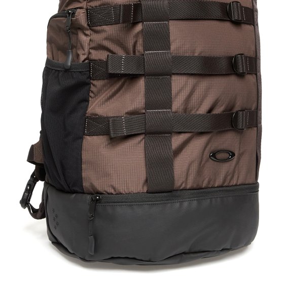 detail Jylb Reserve Utility Bag Terrain Batoh Oakley